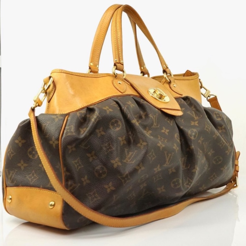 Louis vuitton crossbody travel bag